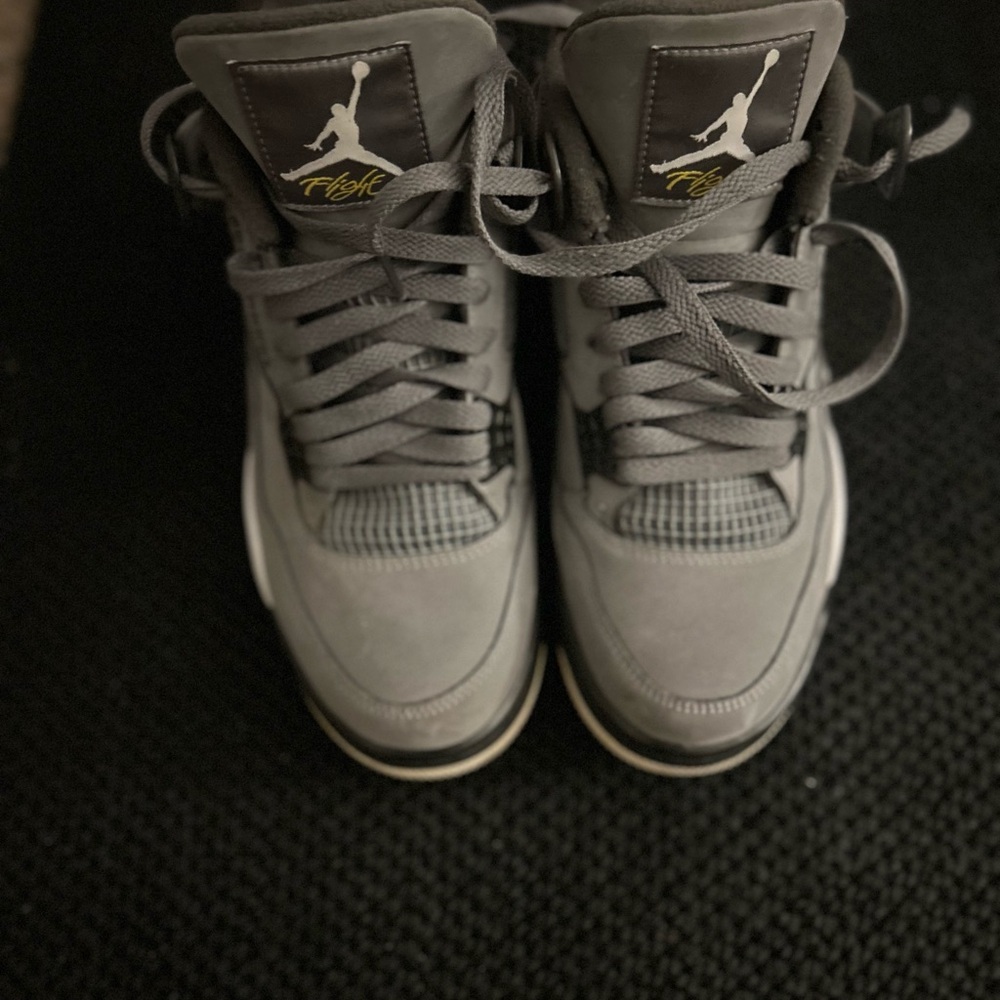 Jordan Retro 4